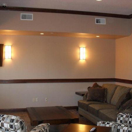 Bell'S Extended Stay And Suites Saint Robert Bagian luar foto