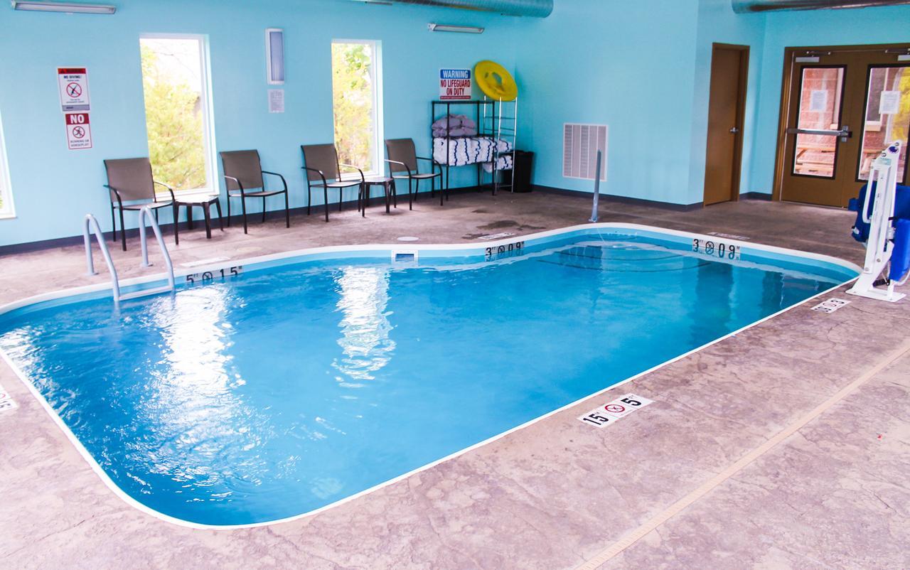 Bell'S Extended Stay And Suites Saint Robert Bagian luar foto