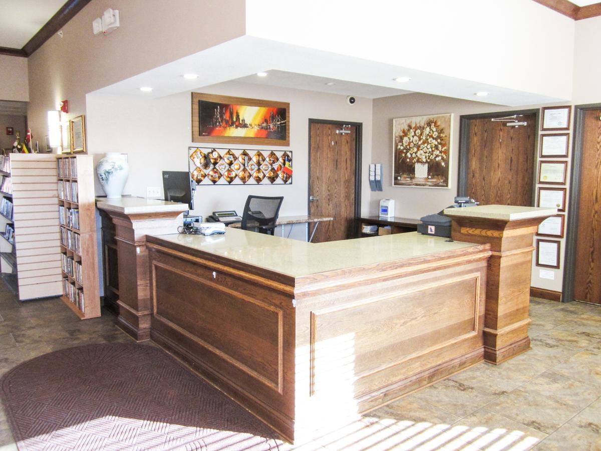Bell'S Extended Stay And Suites Saint Robert Bagian luar foto