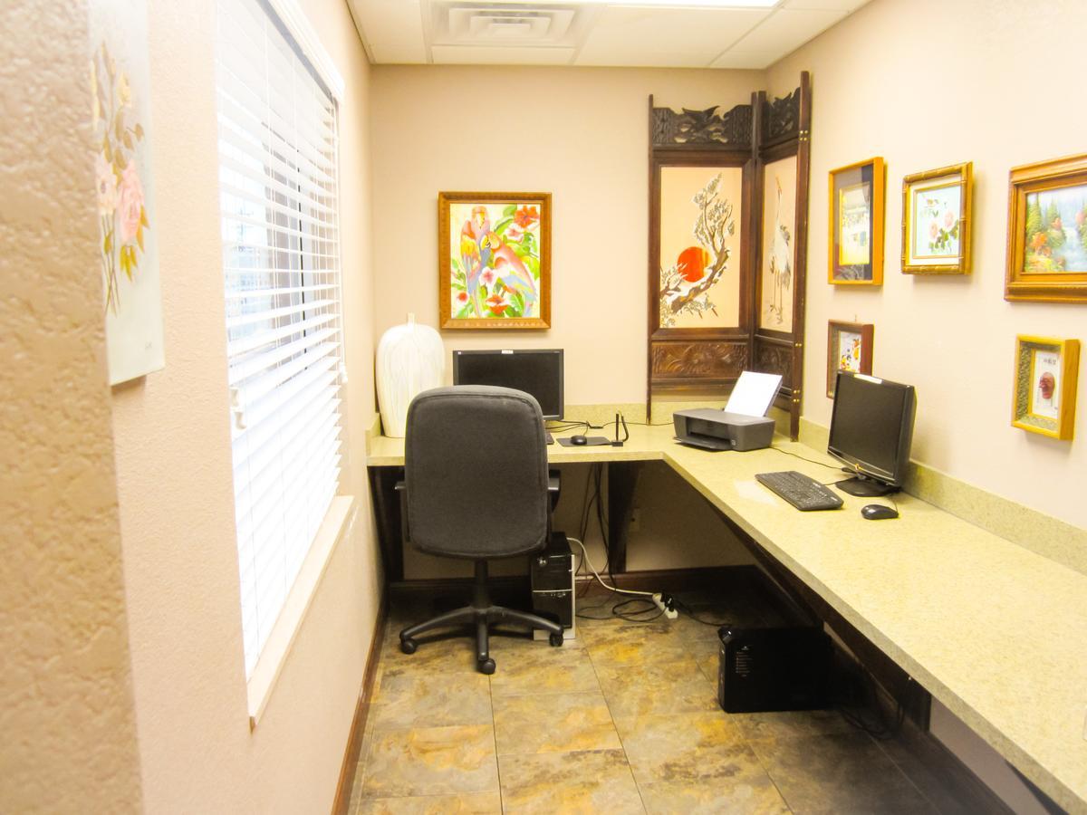 Bell'S Extended Stay And Suites Saint Robert Bagian luar foto