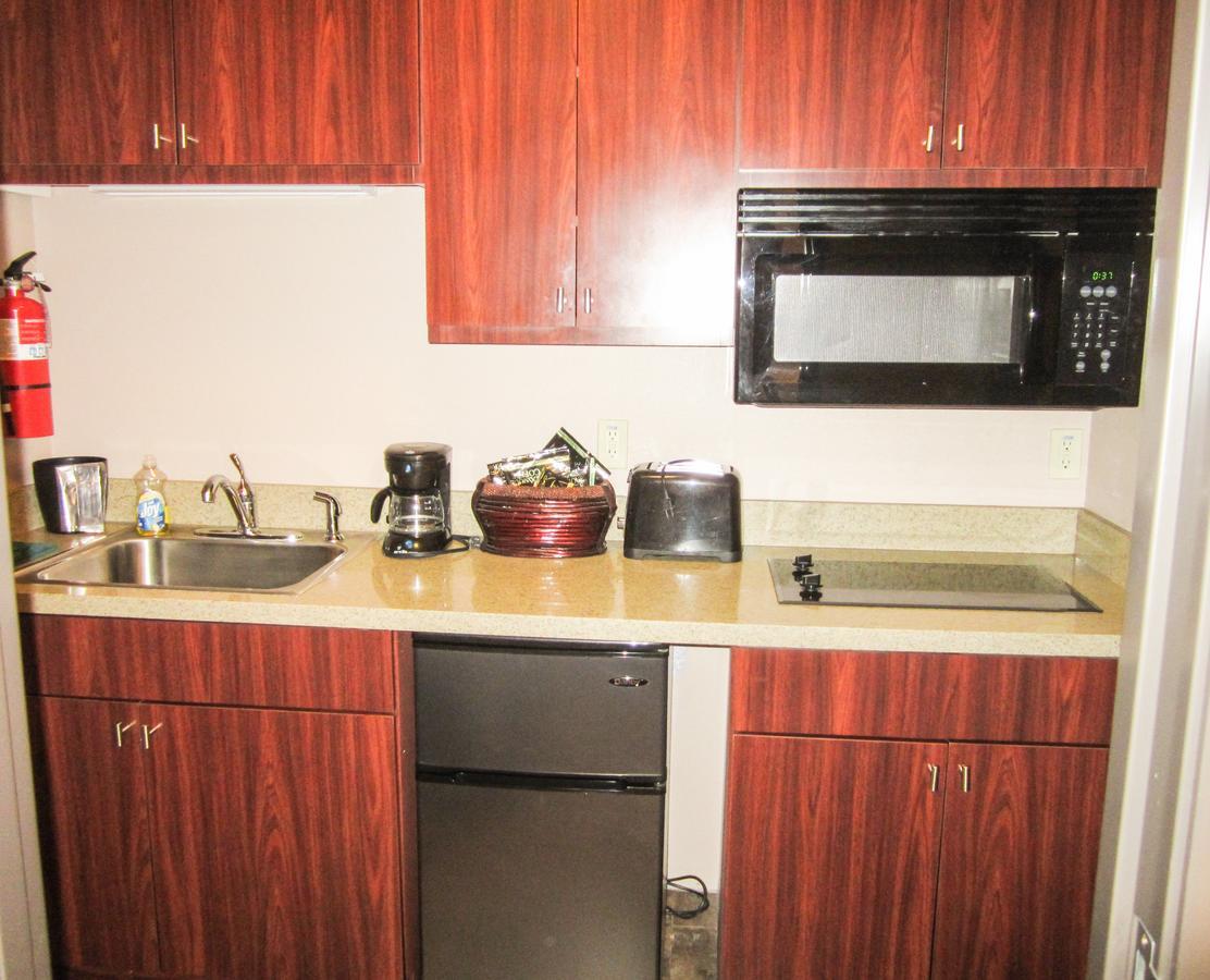 Bell'S Extended Stay And Suites Saint Robert Bagian luar foto