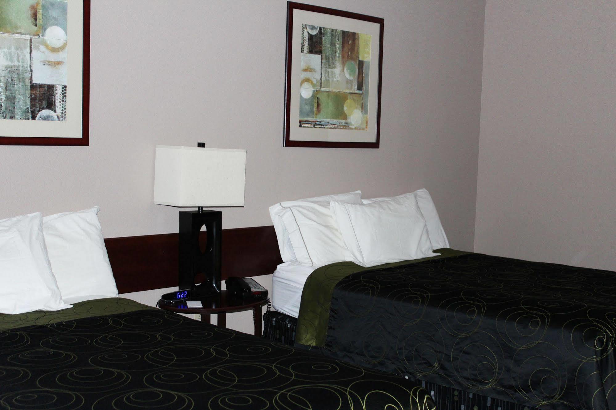 Bell'S Extended Stay And Suites Saint Robert Bagian luar foto
