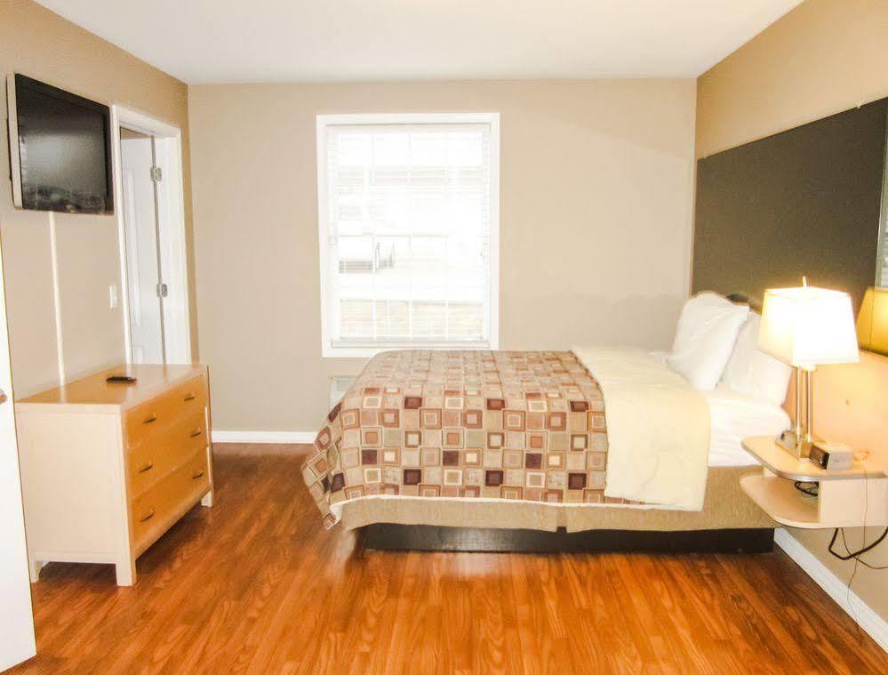 Bell'S Extended Stay And Suites Saint Robert Bagian luar foto